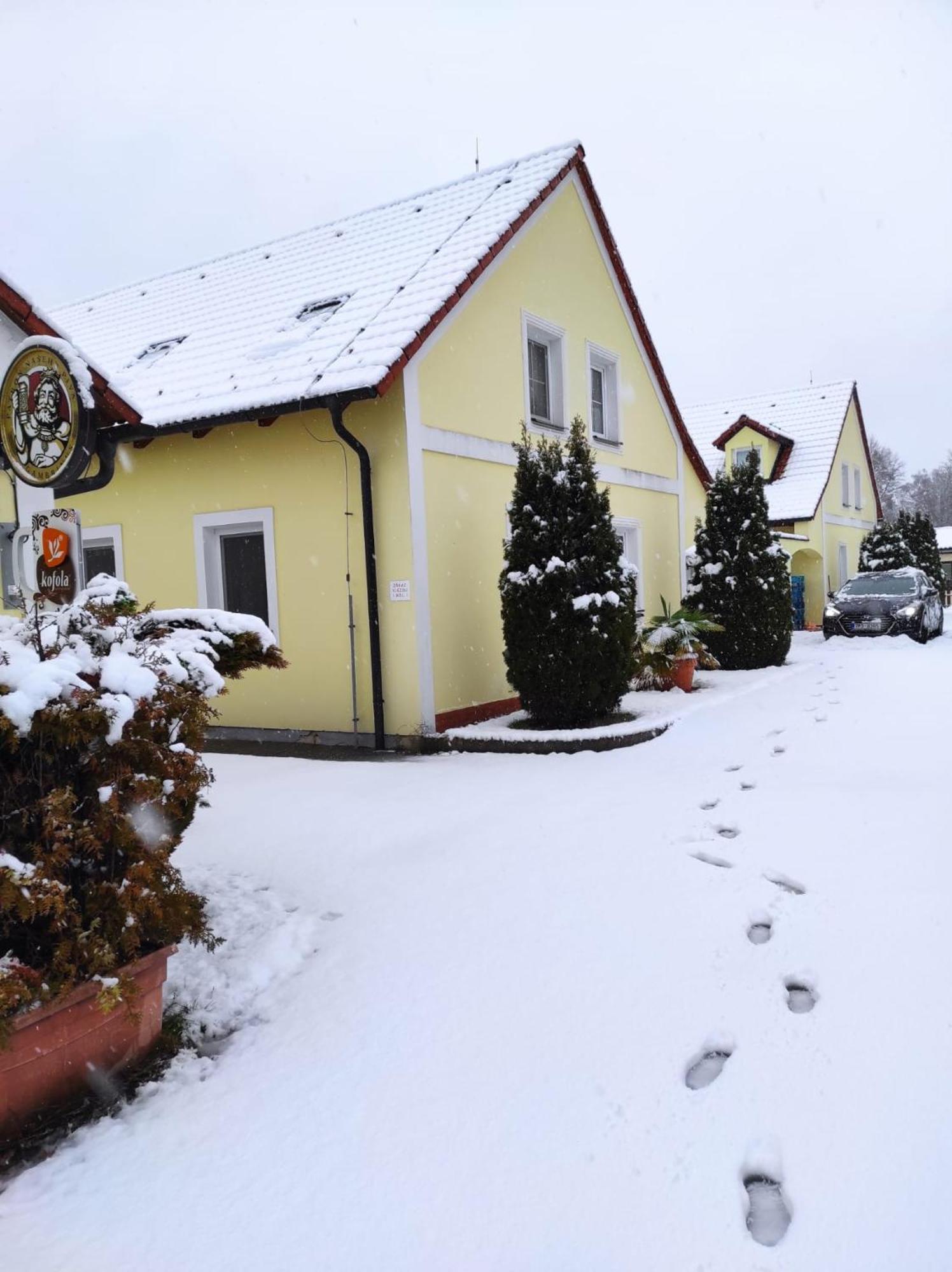Penzion Kosky Hamr Bagian luar foto