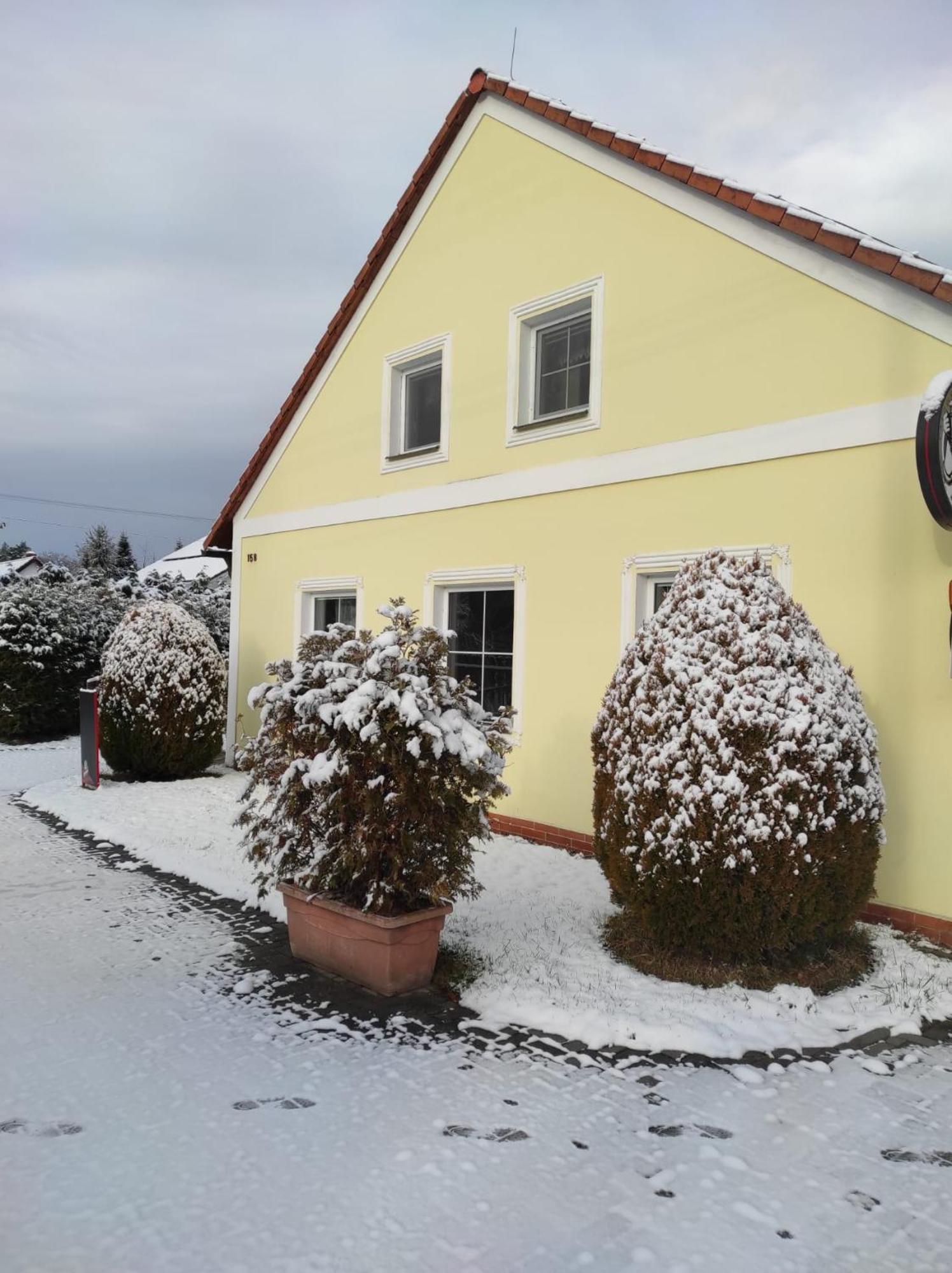 Penzion Kosky Hamr Bagian luar foto